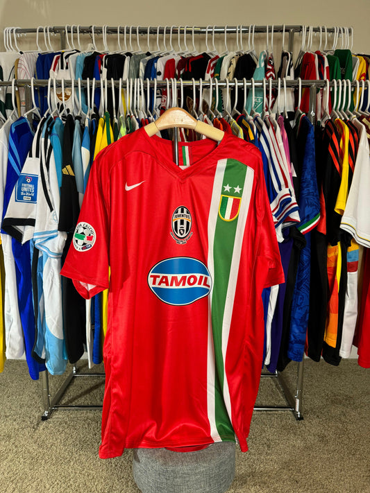 Juventus 2005/2006 Away