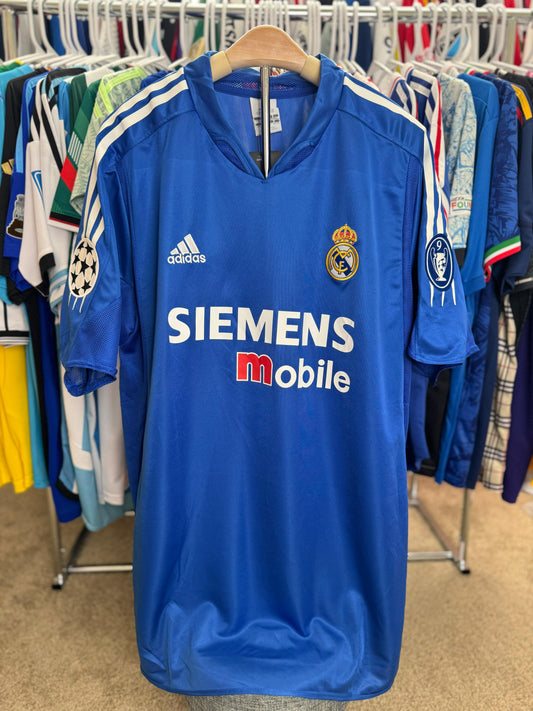 Real Madrid 2004/2005 Alternative